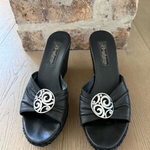 Brighton Siren black wedge  with Silver Swirl Accents